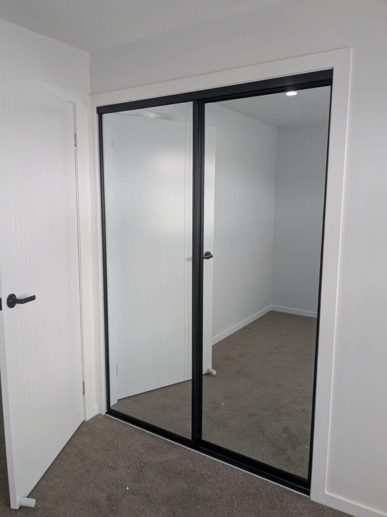 Roob Doors Installation by Glazify